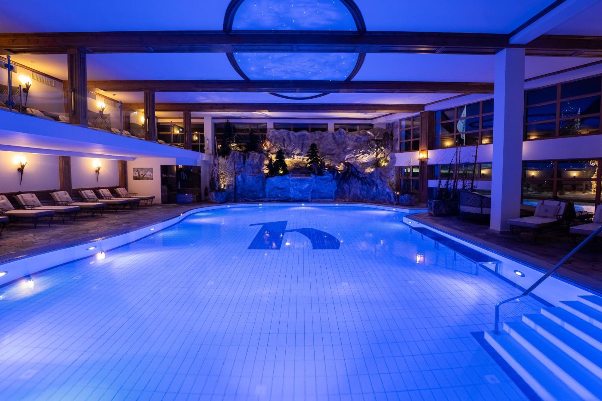 Alpen-Wellness Resort Hochfirst Обергургль Экстерьер фото